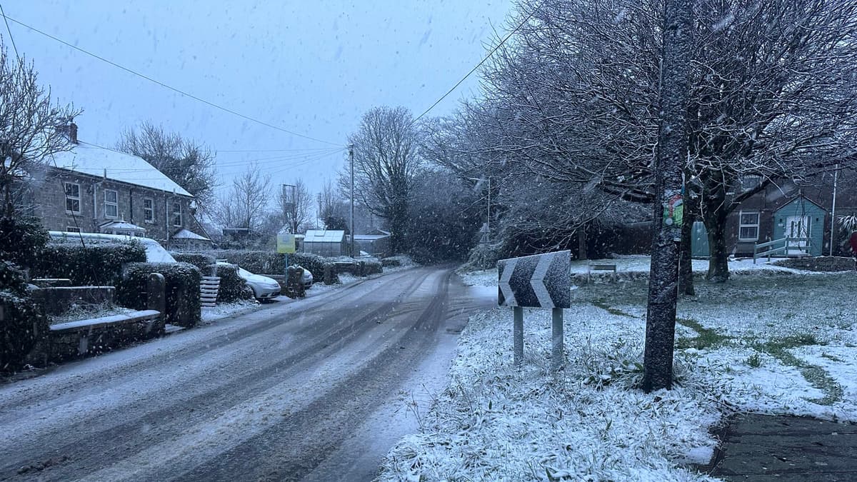 snow-in-cornwall-full-list-of-school-closures-cornish-times-co-uk